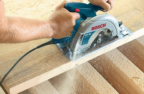 7 lỗi khi sử dụng máy lưỡi cưa đĩa